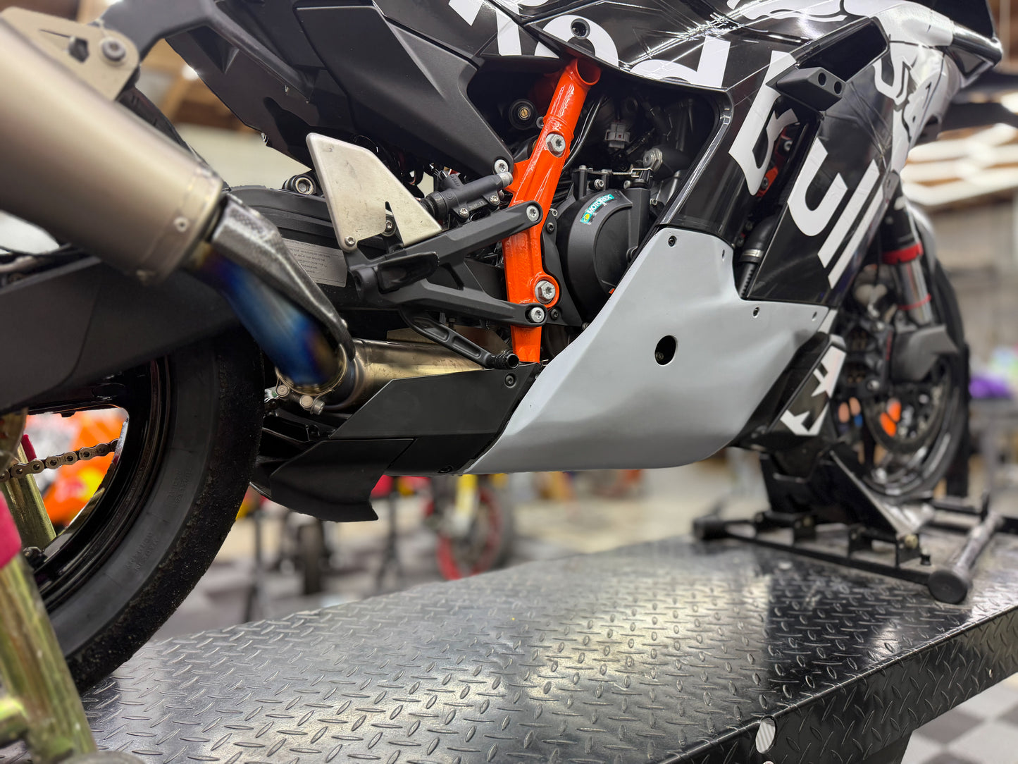 KTM 990RCR RACE BELLYPAN